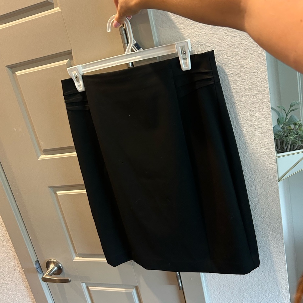 Black pencil skirt
